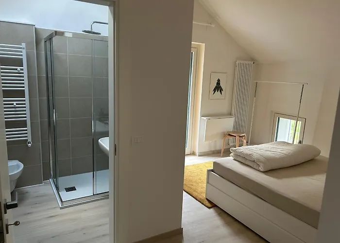 לינה וארוחת בוקר Fastuc Ponte nellʼAlpi